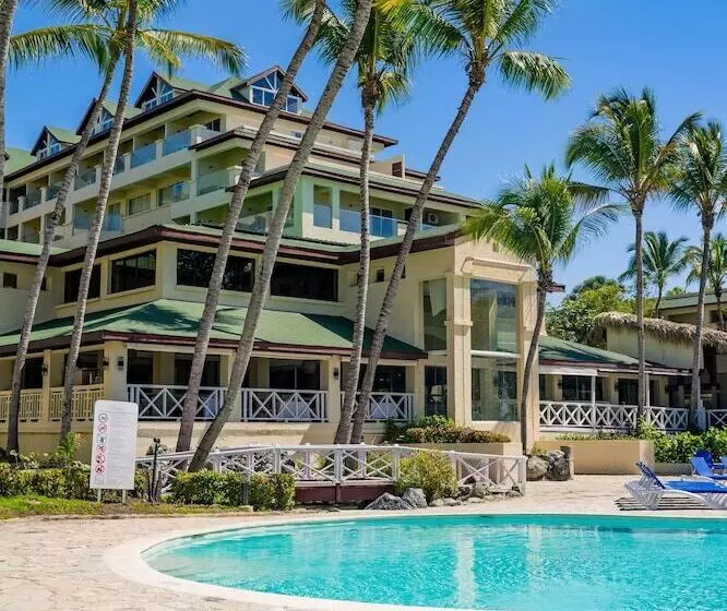 Coral Costa Caribe Beach Resort   All Inclusive