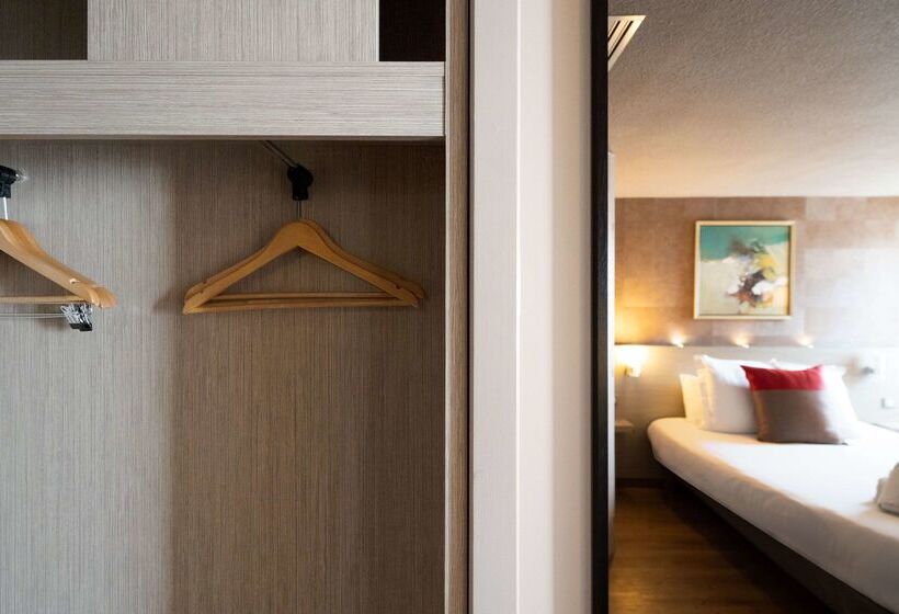 בית מלון כפרי Best Western l'Atelier 117