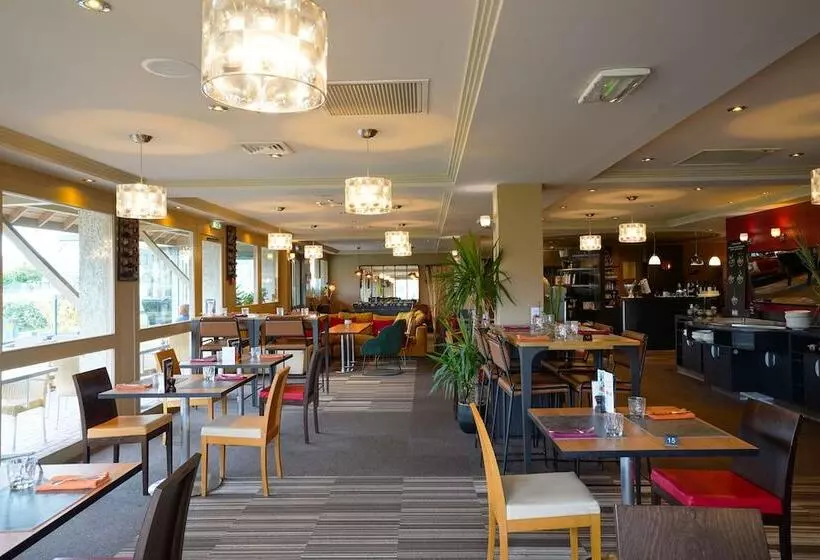 Отель Best Western l'Atelier 117