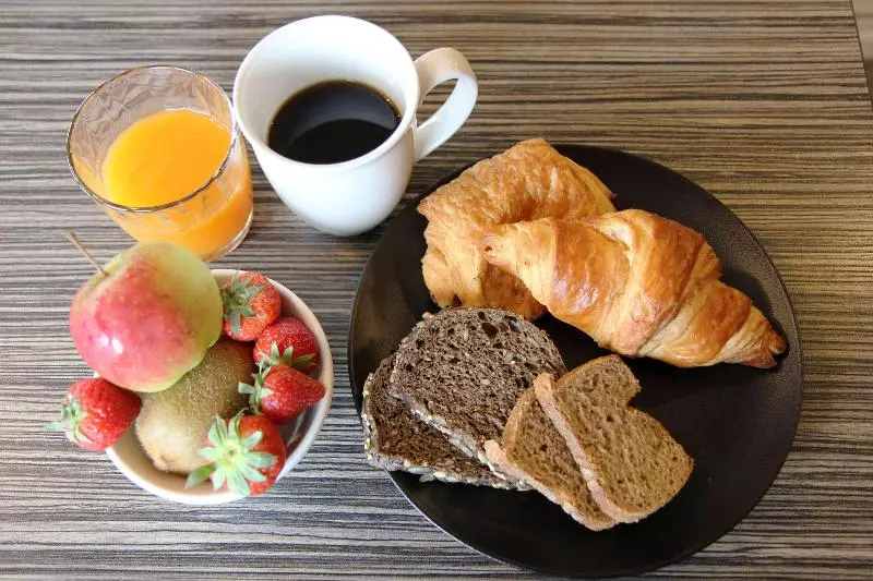 Отель Best Western l'Atelier 117