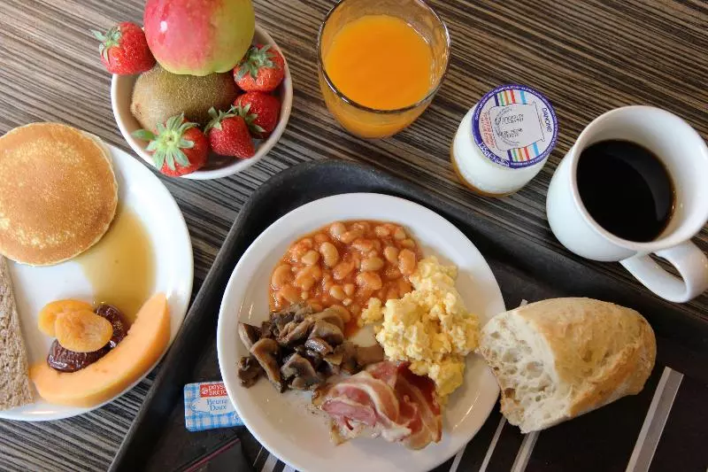 Отель Best Western l'Atelier 117