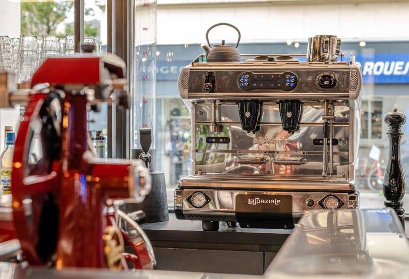 هتل Campanile Caen Centre Gare