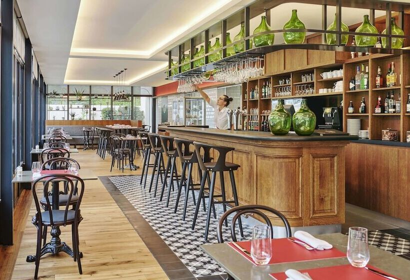 ホテル Chateau Saintjean, Relais & Chateaux