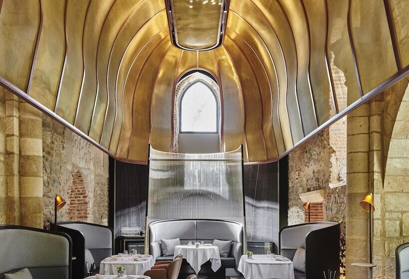 ホテル Chateau Saintjean, Relais & Chateaux