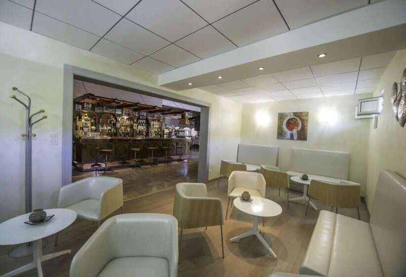 ホテル Chez Walter