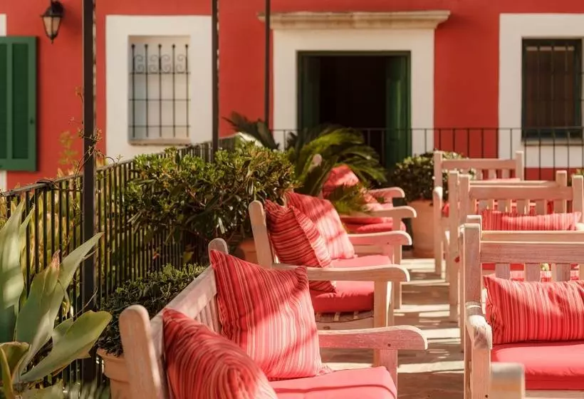 Отель Demeure Castel Brando Hôtel & Spa