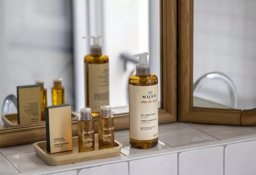 هتل Louvre Montana