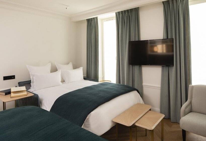 هتل Louvre Montana