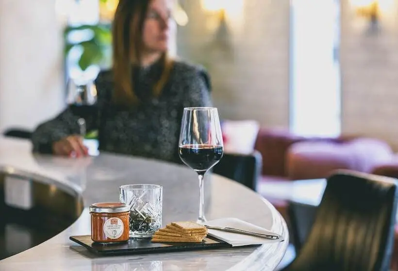 ホテル Moxy Paris La Villette