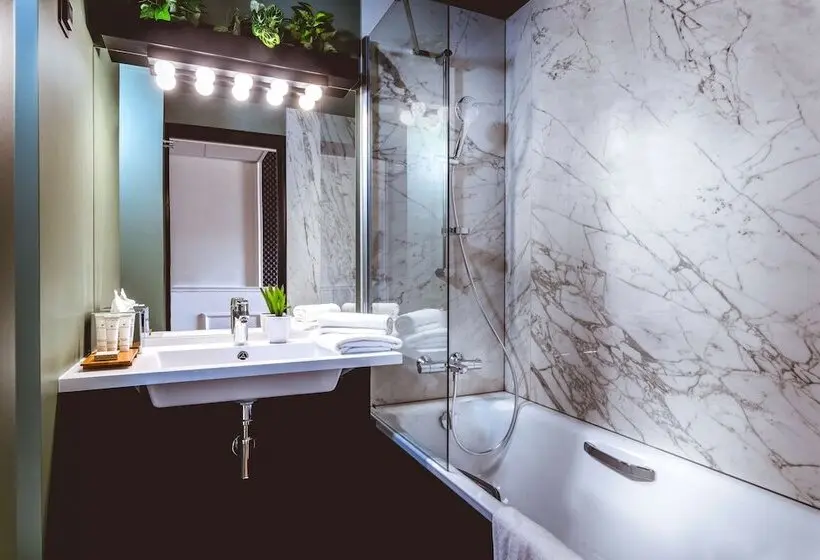 ホテル Moxy Paris La Villette