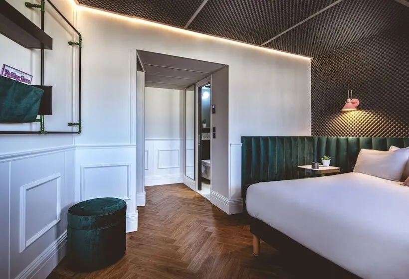 ホテル Moxy Paris La Villette