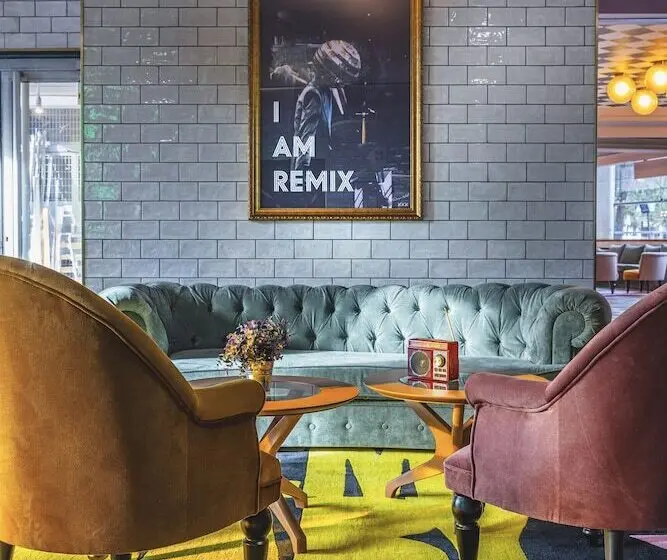 ホテル Moxy Paris La Villette