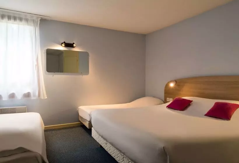 Отель The Originals Romans Sur Isère Le Clos Des Tanneurs