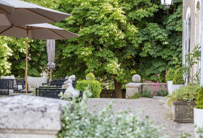 هتل Hôtel Restaurant De La Poste & Du Lion D Or