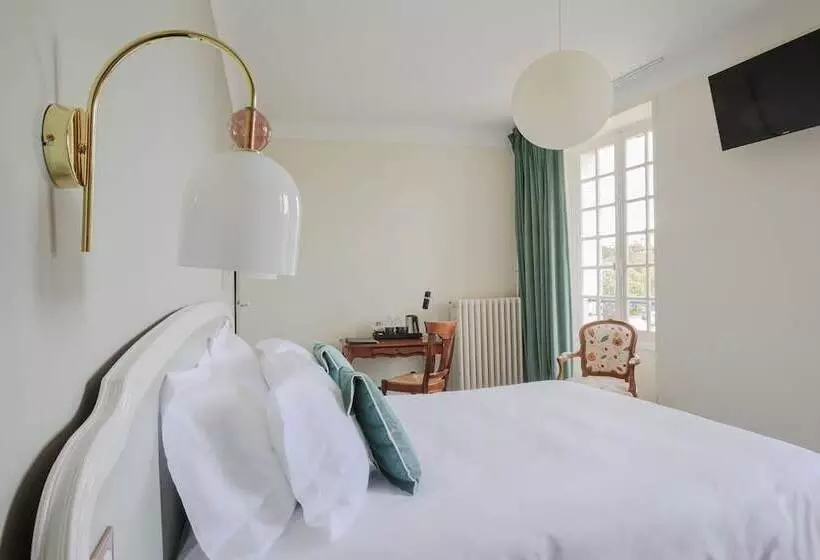 Отель Hôtel Restaurant De La Poste & Du Lion D Or