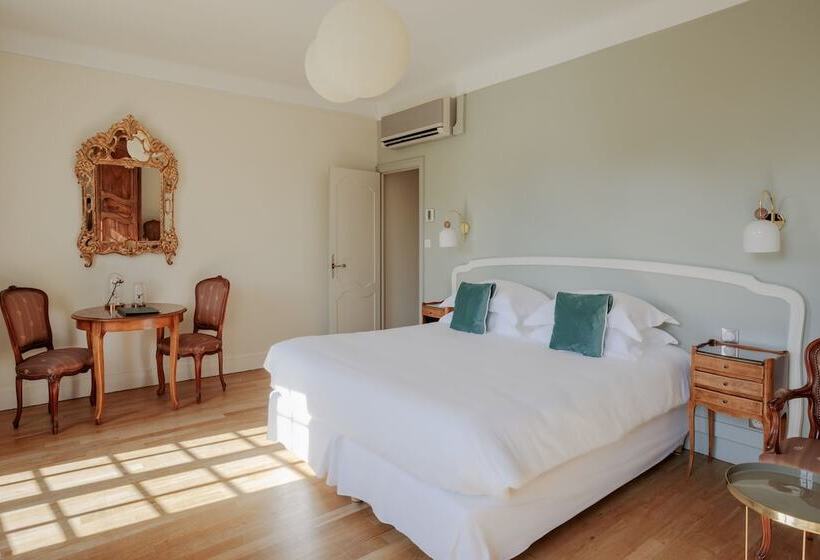 هتل Hôtel Restaurant De La Poste & Du Lion D Or