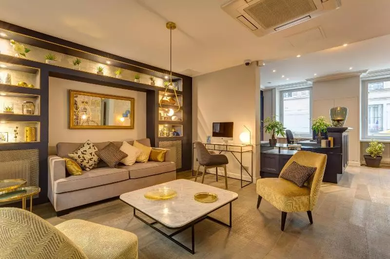 ホテル Logis Hôtel Jardin De Villiers