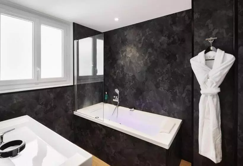 Отель Hôtel & Spa Le Maury, Vannes, The Originals Boutique