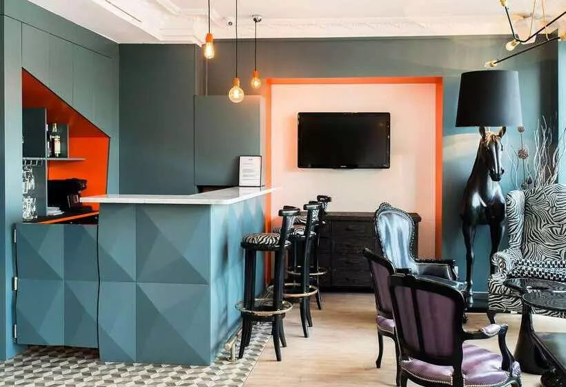 ホテル Best Western Plus Opera Batignolles