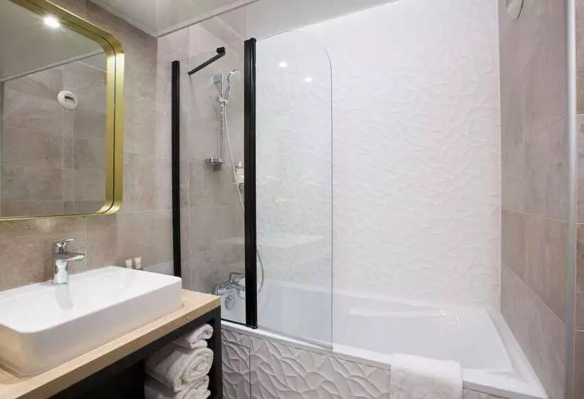 ホテル Best Western Plus Opera Batignolles