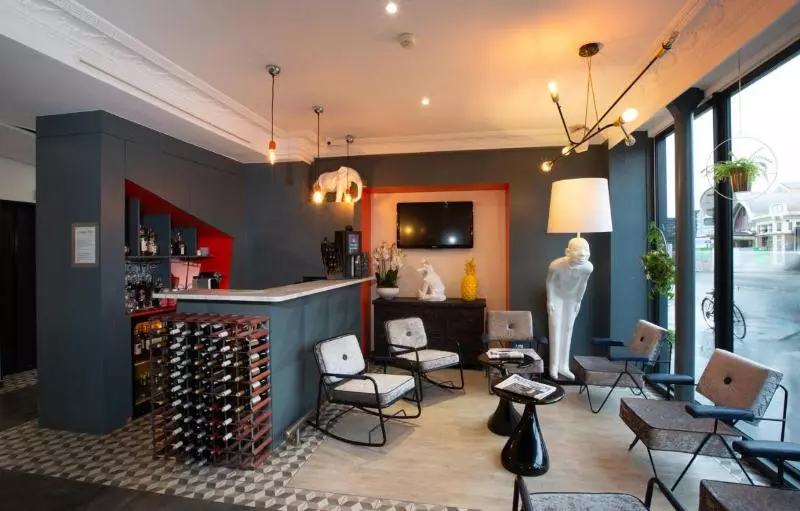 ホテル Best Western Plus Opera Batignolles