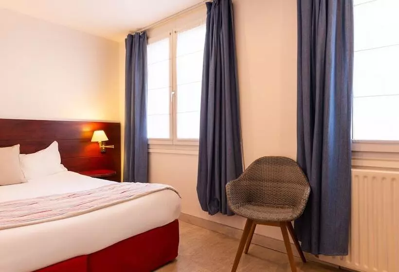 Отель De La Plage