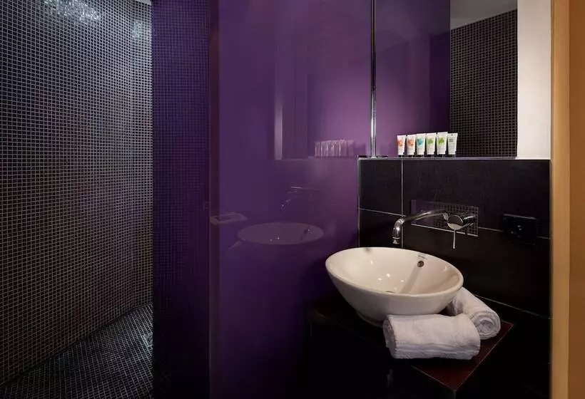 ホテル De Notre Dame