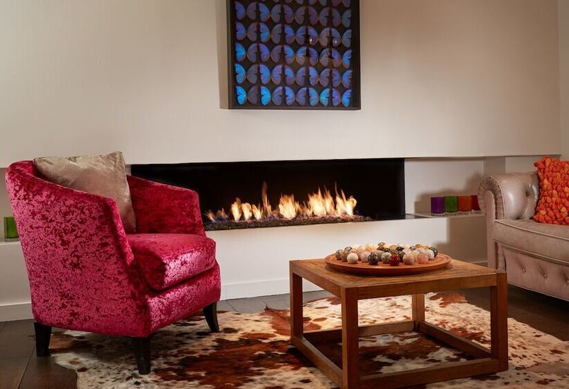 هتل De Notre Dame