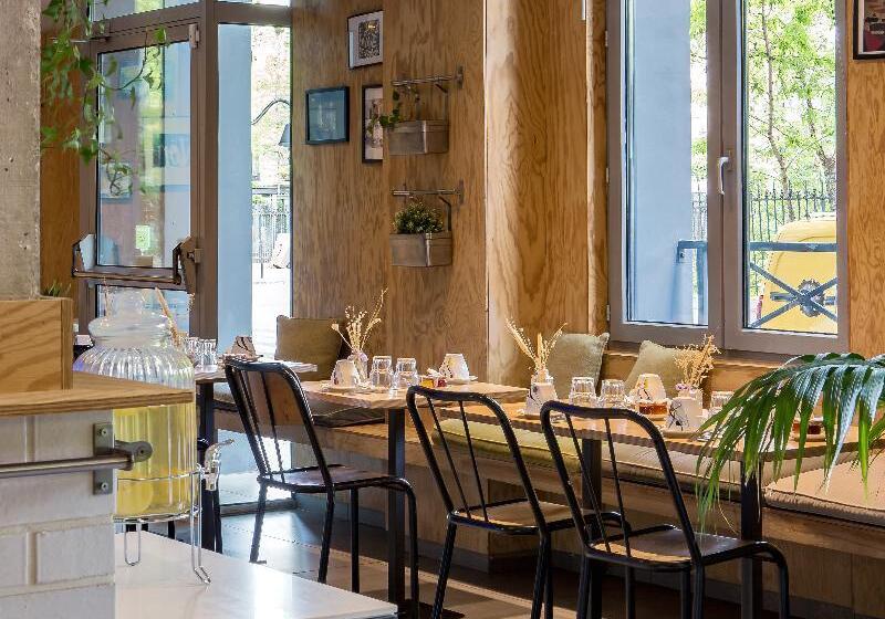 בית מלון כפרי Gaston