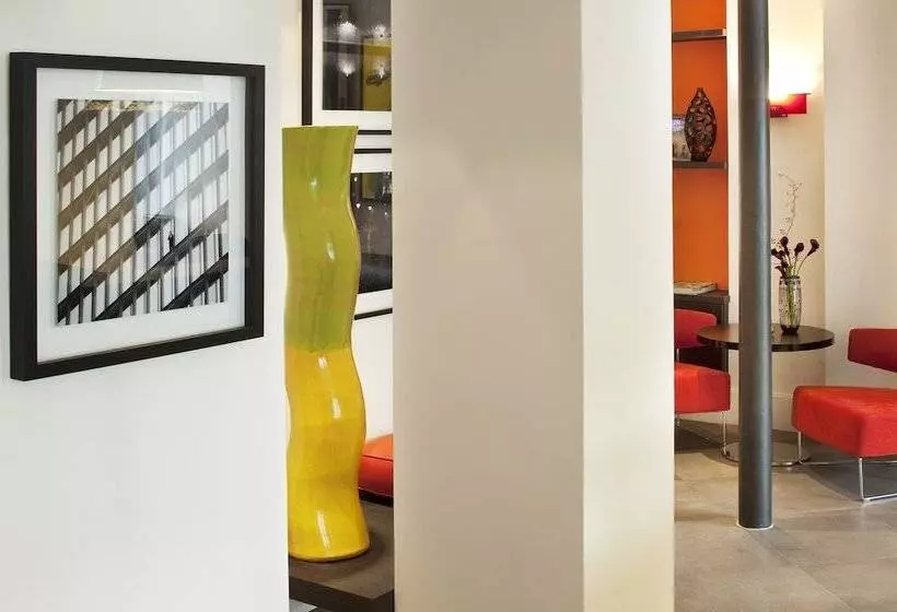 ホテル Marais Bastille