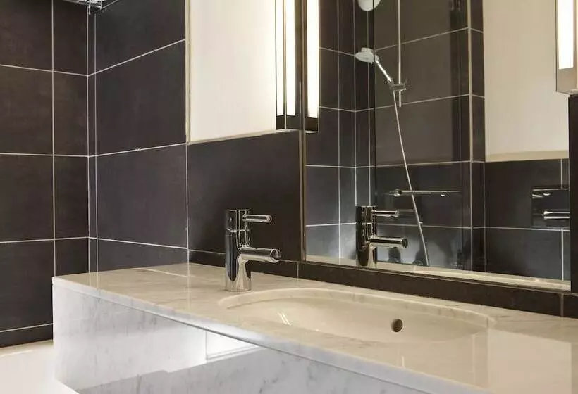 ホテル Marais Bastille