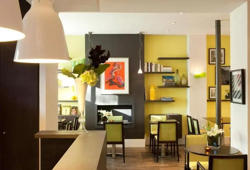 ホテル Marais Bastille