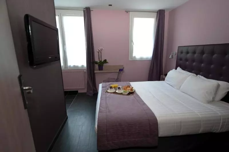 ホテル Saintcharles