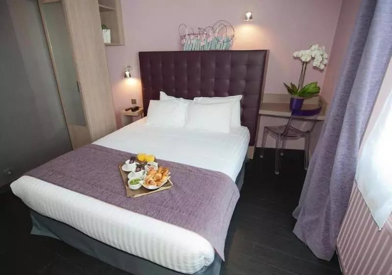 ホテル Saintcharles