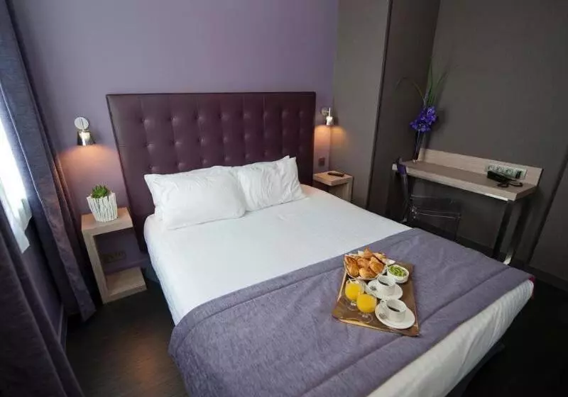 ホテル Saintcharles