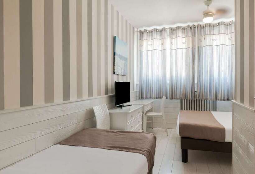 酒店 Hôtel The Originals Miramar, Royan Pontaillac