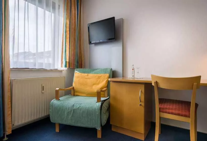 Hotell Acora Karlsruhe Zentrum Living The City