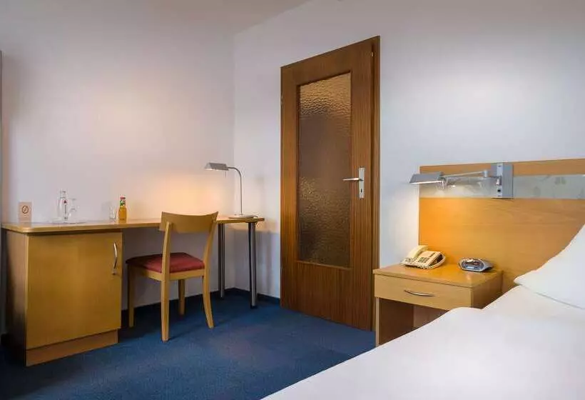 Hotell Acora Karlsruhe Zentrum Living The City