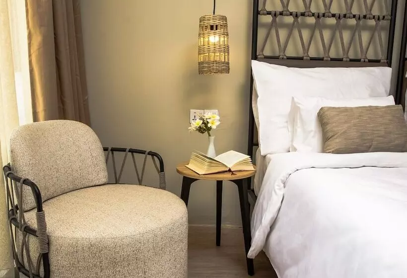 Hotel Kombo Beach Resort