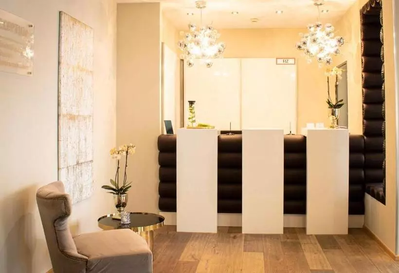 Arkade Hotel Am Theater