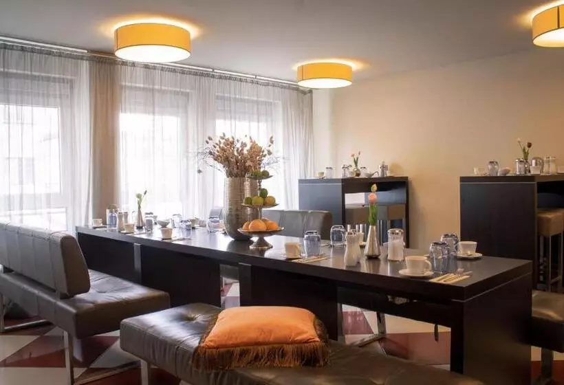 Arkade Hotel Am Theater