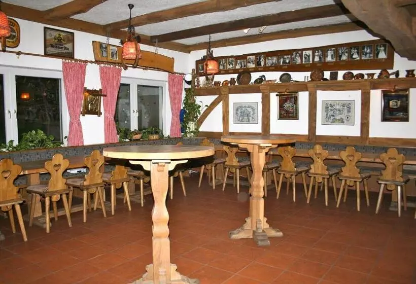 ホテル Am Schloss Borbeck