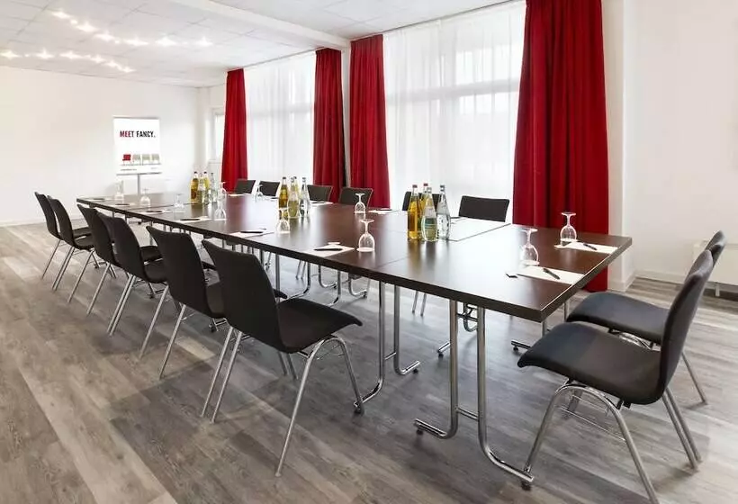 Dormero Hotel Hannover Langenhagen Airport