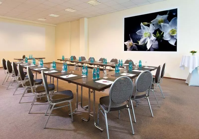 Dormero Hotel Hannover Langenhagen Airport