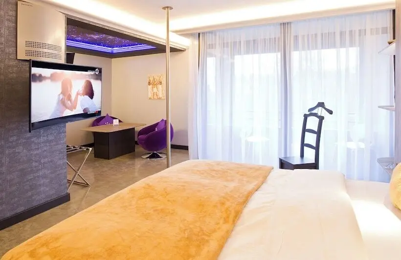 هتل Plaza Inn Stays Design Dortmund