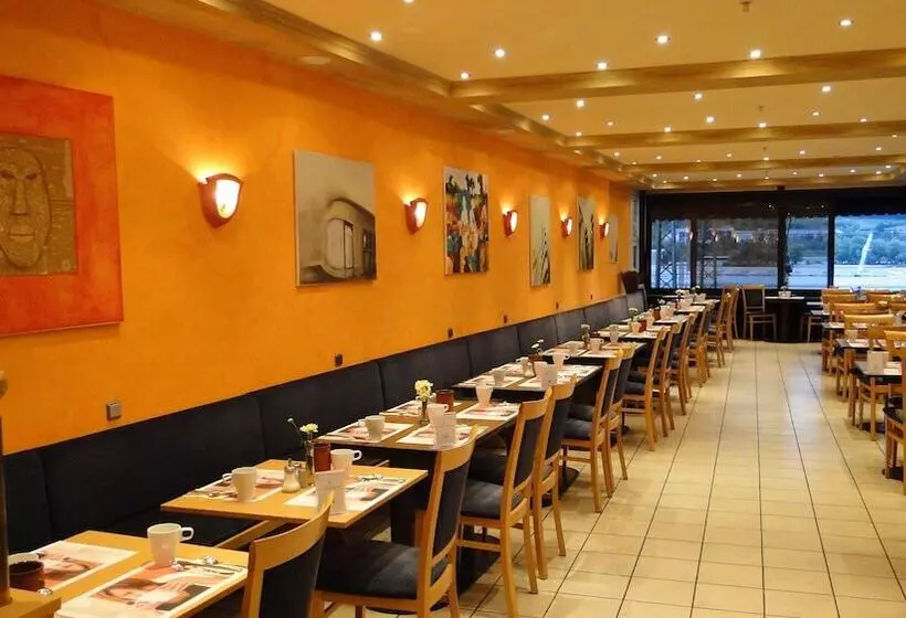 בית מלון כפרי Traube Rüdesheim