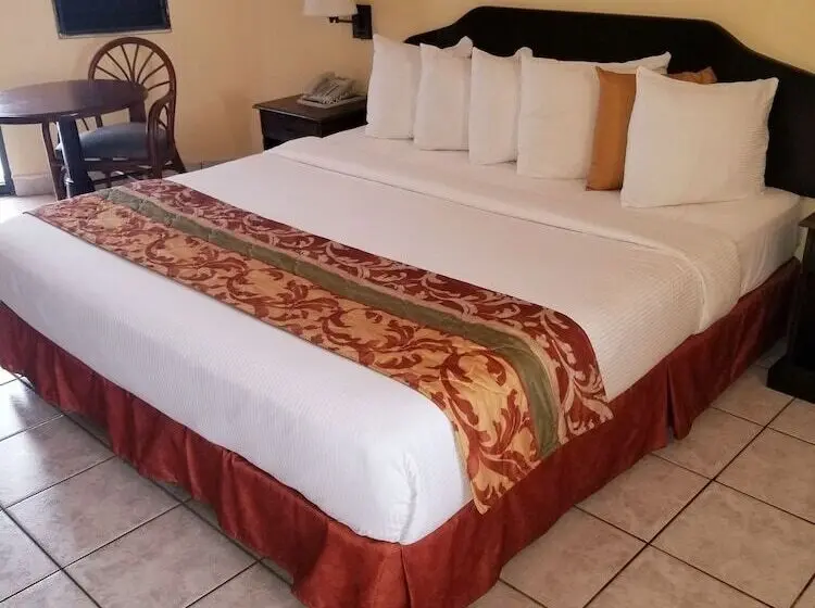 Allamanda Beach Resort