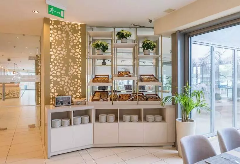 Expo Tower By Mellow Mood Hotels