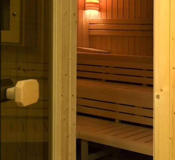 Expo Tower By Mellow Mood Hotels