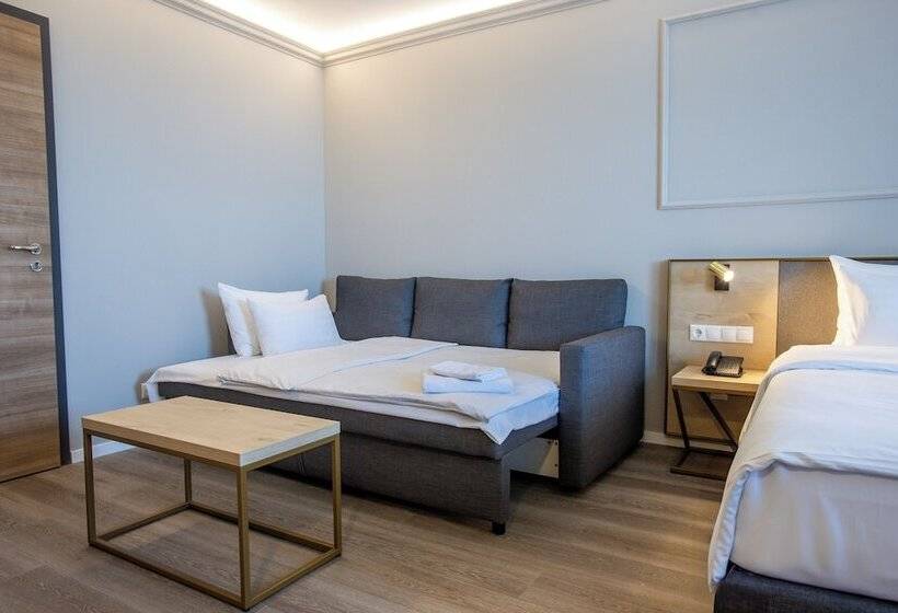 Expo Tower By Mellow Mood Hotels